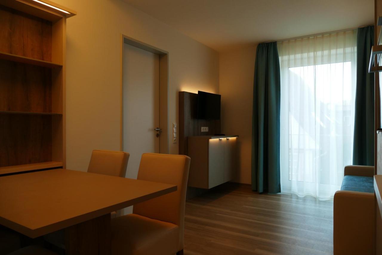 Meyn'S Apartments & Hotel Soltau Buitenkant foto